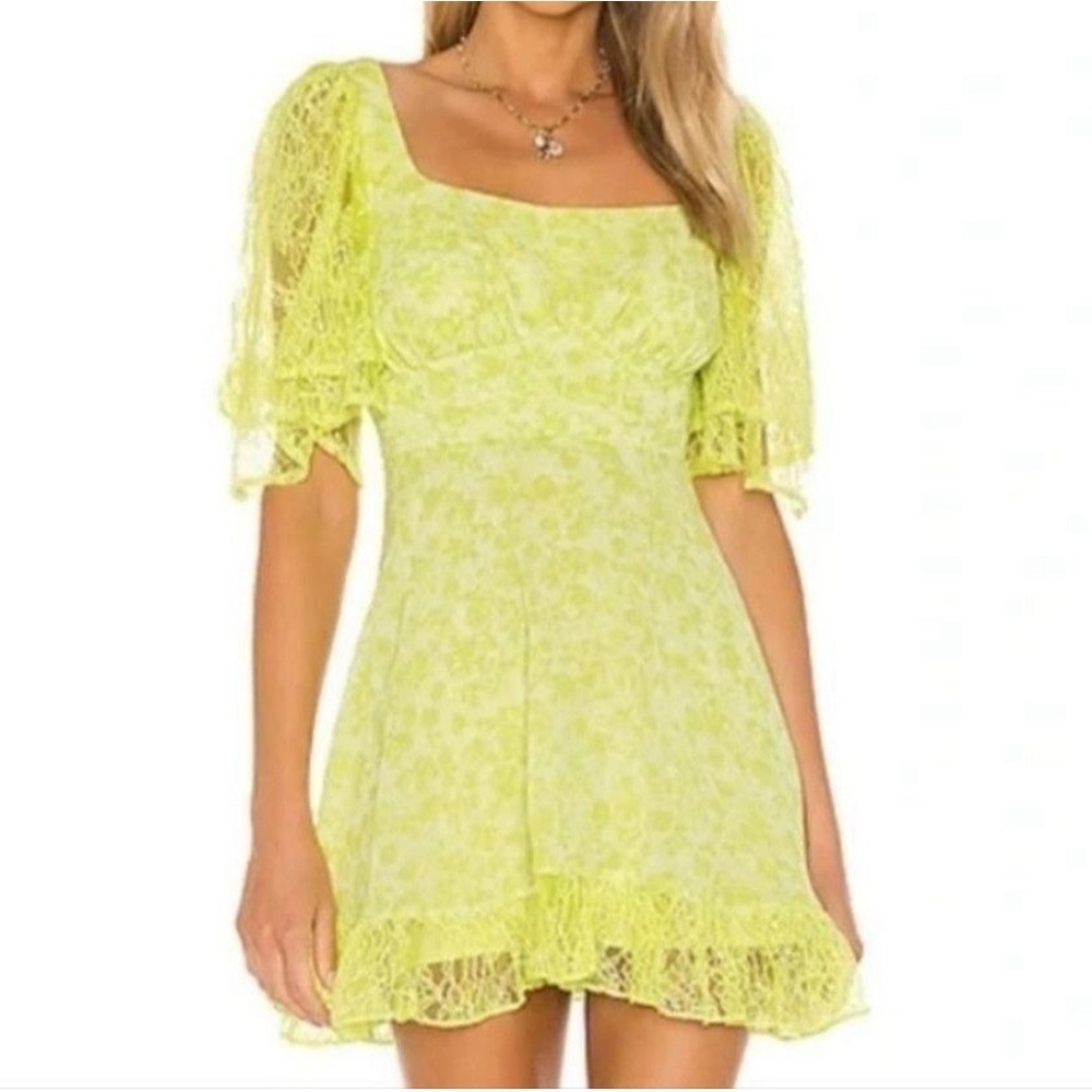 Lovers + Friends Romana Lime Green Floral Ruffle Dress - Small‎